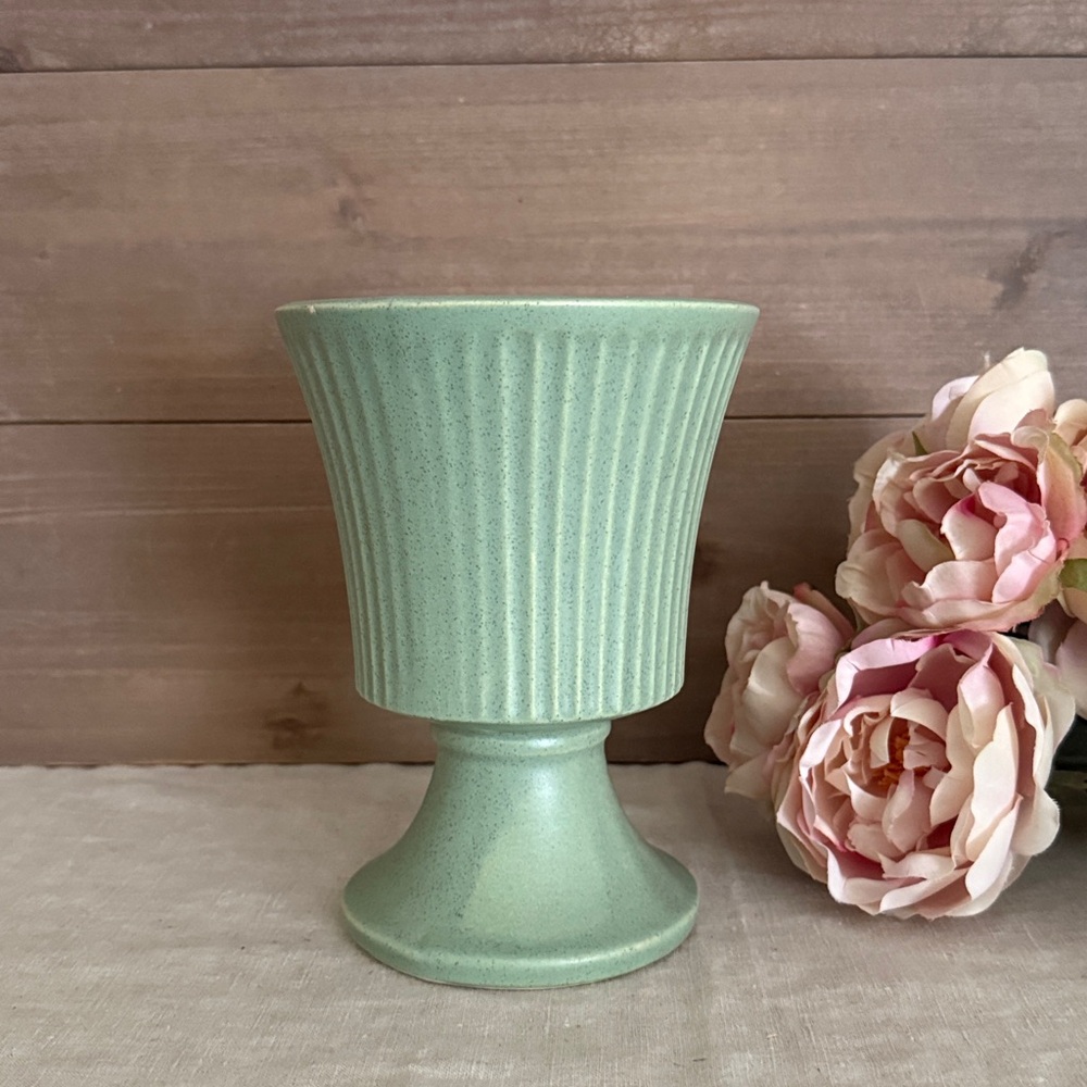 VTG | Floraline Vase